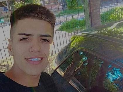 Lautaro Morello fue asesinado en la noche de la desaparición de Lucas Escalante, de quien era amigo