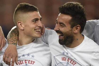 Lavezzi celebra con Marco Verratti