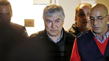 El procesamiento también alcanza a los 4 hijos de Lázaro Báez