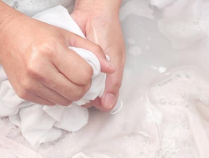 Le damos consejos para cuidar sus zapatos de gamuza