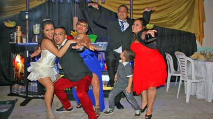 Le dijeron que su hija había nacido muerta y la encontró 26 años después en San Martín de los Andes