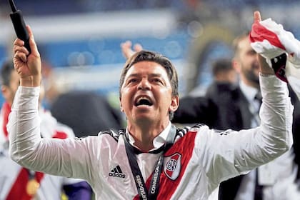 El enérgico festejo de Marcelo Gallardo después de conseguir la Copa Libertadores en Madrid