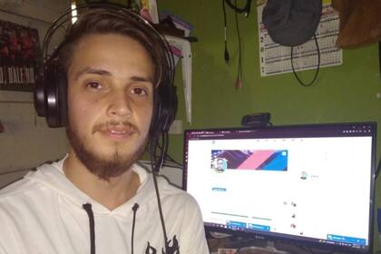 Leandro Bolaño es de Tigre, tiene 19 años y busca oportunidades en el sector tecnológico