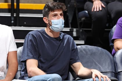 Leandro Bolmaro el último domingo en Minneápolis, asistiendo al partido entre Minnesota Lynx e Indiana Fever, de la WNBA.