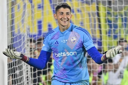 Leandro Brey atajó cuatro penales frente a Gimnasia de La Plata y metió a Boca en semifinales