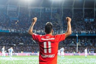 Cuando un DT se queda sin 9, el destino de Independiente otra vez se fija en Leandro Fernández