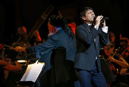 Leandro Fresco en el Teatro Colón, en un homenaje sinfónico a Gustavo Cerati