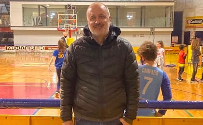 Leandro Ginóbili fue imputado por la muerte de trece personas en el temporal de Bahía Blanca