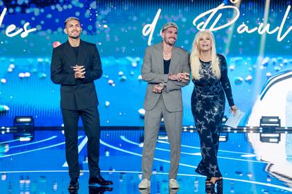 Leandro Paredes, Rodrigo De Paul y Susana Giménez en uno de los momentos salientes del debut del programa. Los campeones del mundo se mostraron muy dispuestos a una charla y a reírse junto a la dueña de casa