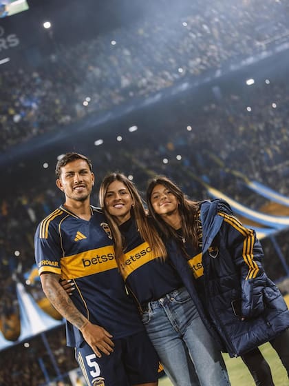 Leandro Paredes se mostró muy emocionado con su regreso a Boca (Foto: Instagram @leoparedes20)