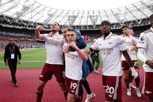 A West Ham el VAR le anuló el empate a los 95 minutos y el equipo de Arteta ganó un duelo crucial