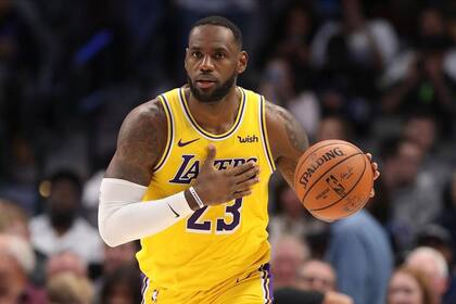 LeBron se convirtió en el máximo ganador de playoffs de la historia de la NBA