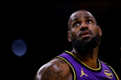 LeBron James ganará US$52 millones anuales en Los Angeles Lakers