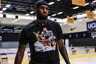 LeBron James. Vuelve al ruedo con un homenaje más para Kobe y Gianna Bryant