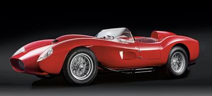 Leclerc manejó el exclusivo Ferrari 250 Testa Rossa tras casarse