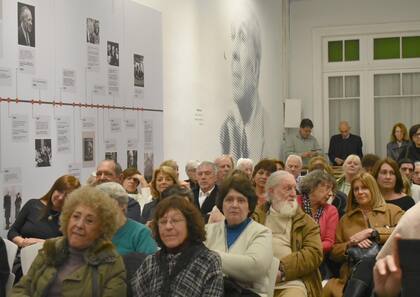 En el Espacio Borges, de la Biblioteca Miguel Cané de Boedo, donde trabajó el escritor, se entregaron los reconocimientos a los usuarios jóvenes que más libros leyeron en 2019