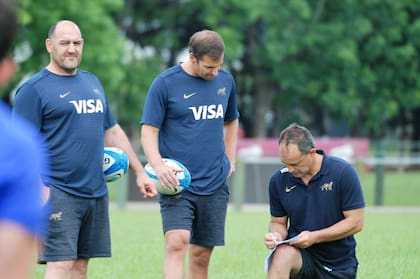 Ledesma junto a Quesada y Fernández Miranda, dos de sus colaboradores más cercanos, junto a Martín Gaitán