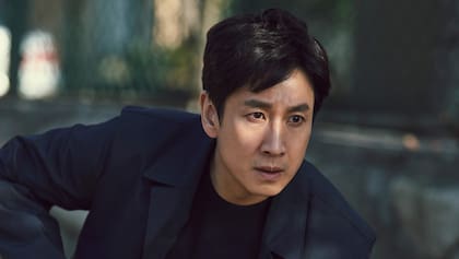 Lee Sun-kyun, protagonista de Parasite, ahora al frente de una nueva serie de televisión.