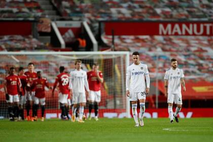 Leeds fue vapuleado por Manchester United por 6-2 en Old Trafford