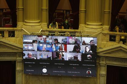 Legalización del aborto: las mejores fotos de la maratónica sesión en Diputados