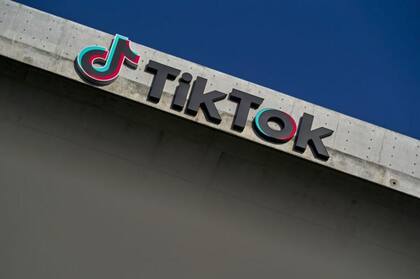Legisladores de los dos partidos principales en EE.UU. han presionado para la aprobación de una ley que prohíba TikTok