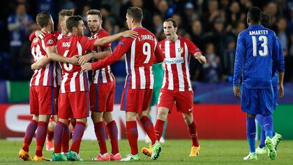 Atlético Madrid festejó en suelo inglés; el empate lo puso en la próxima etapa