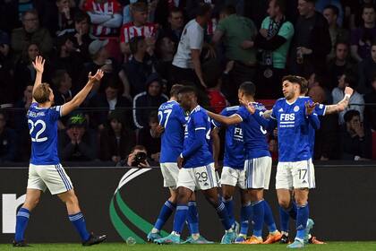 Leicester se clasificó para las semifinales tras eliminar al PSV Eindhoven