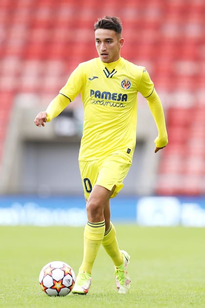 Tiago Geralnik dejó River antes de firmar su primer contrato para irse a Villarreal B, de España, que hizo algún rescarcimiento a la entidad argentina.