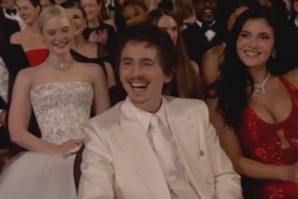 Lejos de mostrar malestar por los dichos, Chalamet lanzó una risa al escuchar el comentario del presentador (Foto: Captura de video)