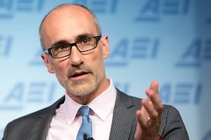 Arthur Brooks, experto de Harvard: "Las personas más felices son las que nunca dejan de aprender por pura curiosidad"