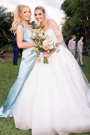 De Paris Hilton a Mau y Ricky. La gran boda de la cantante y sobrina de  Chayanne, Lele Pons, en un jardín botánico - LA NACION