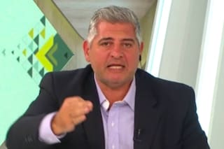 La bronca de Farinella contra los hinchas de Boca: “Saltan porque se quedaron fuera de la copa”