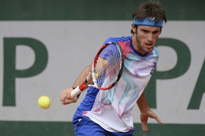 Leo ahora espera por Rafa en Roland Garros