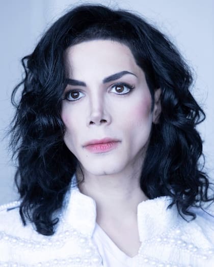 Leo Blanco imita a Michel Jackson, su ídolo (Foto: Instagram @leoblanco1)