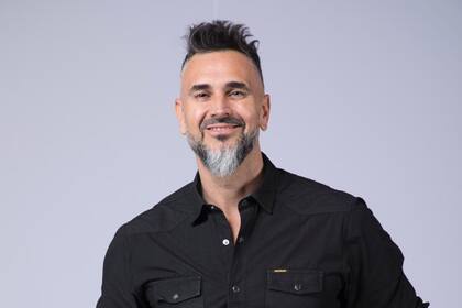 Leo Montero seguirá en América TV con Pocas Pulgas