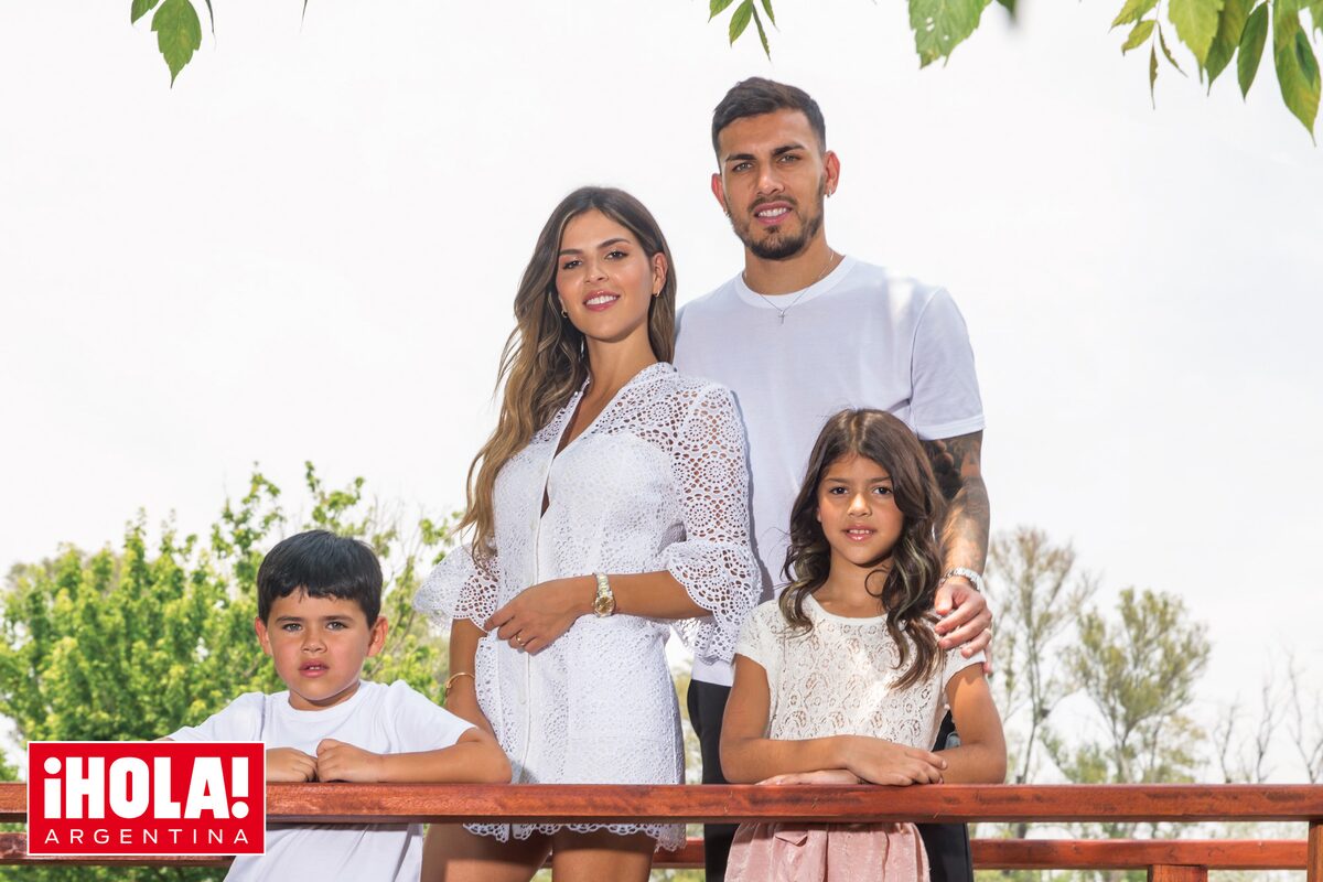 Posa en su chacra de Luján. Leandro Paredes, figura de la Selección y el  PSG, nos recibe junto a su mujer y sus hijos Messi - LA NACION