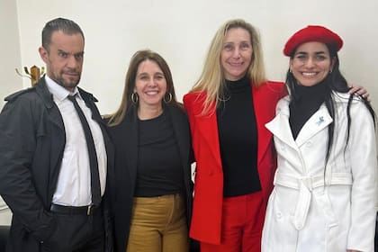 Karina Milei, junto a los legisladores libertarios Leo Saifert, Lucia Montenegro y María del Pilar Ramírez