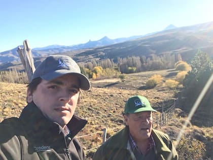 Leo y su Padre Juan, uno de los pioneros del negocio en el país