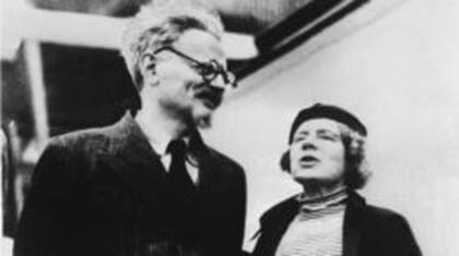 Leon Trotsky junto a su esposa Natalia Sedova en México.