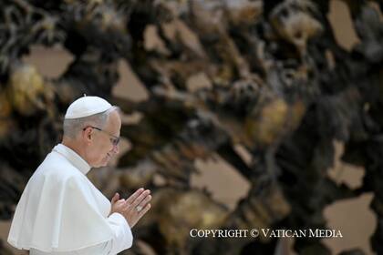 Leon XIV participó de una audiencia en el Vaticano ante cinco mil personas que trabajan en distintas áreas y sus familias