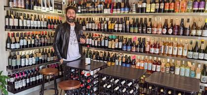 Leonardo Casalla abrió Apotheke en julio de este año