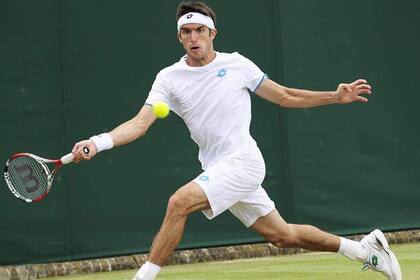 Leo Mayer disfrutó jugando sobre césped: en Wimbledon 2014 alcanzó los 8vos de final y en esa superficie logró un récord de 16 victorias y 19 derrotas.