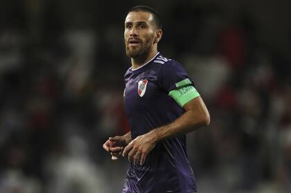 Leonardo Ponzio en el partido ante Al Ain