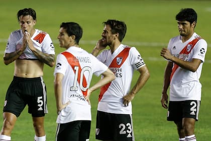 Zuculini, Nacho Fernández, Ponzio y Rojas, preocupados por el presente de River