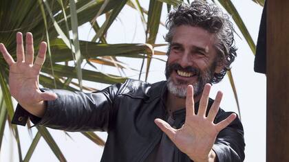 Leonardo Sbaraglia debutó en cine con La Noche de los Lápices, bajo la dirección de casting de Eugenia Levin