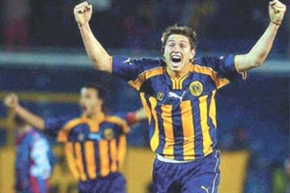 Leonardo Talamonti con la camiseta de Rosario Central, el club que le dio la oportunidad de dar el salto