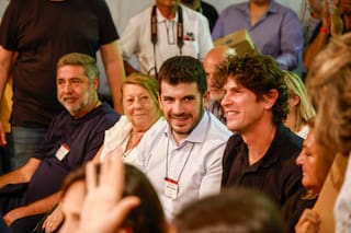 Provincias Unidas quiere arrebatarle al bloque radical la sigla partidaria