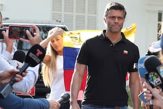 Venezuela: el opositor Leopoldo López ya está en España, tras 18 meses refugiado