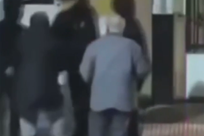 Les robaron un teléfono celular y el auto.