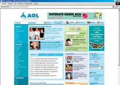 AOL fue un pionero en ofrecer contenido en internet, al tiempo que sumaba usuarios por dial-up con sus clásicos CDs que enviaba por mail